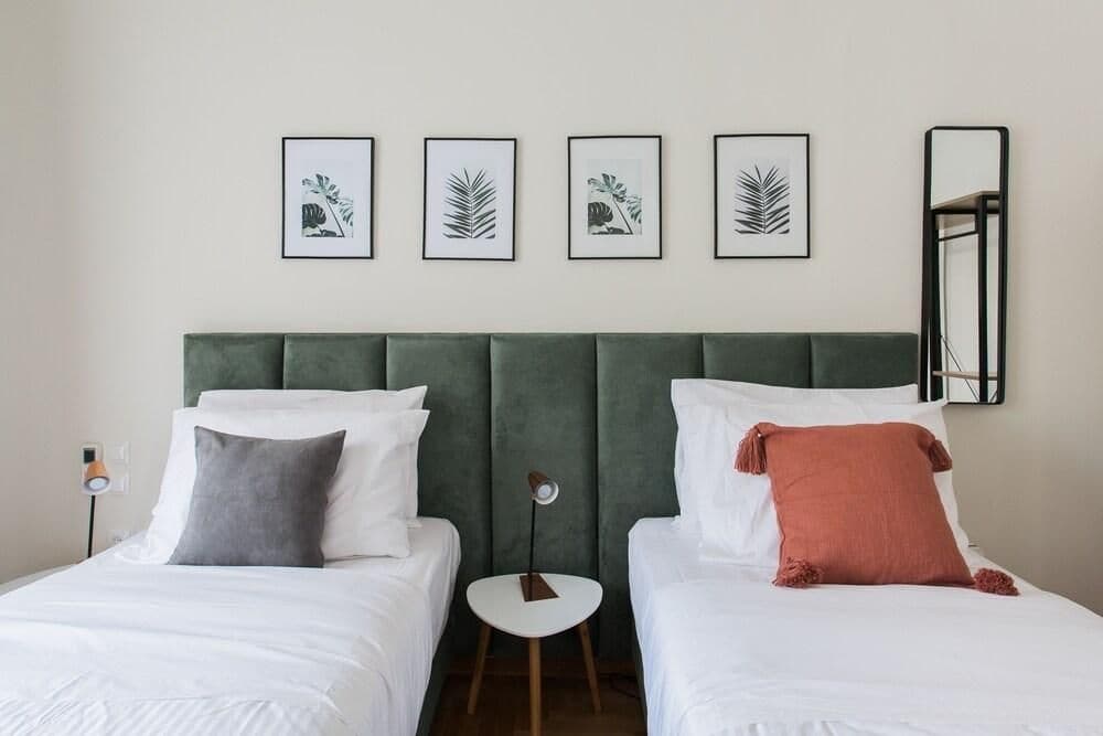 UPSTREET Charming & Comfy 2BD Apt-Acropolis - photo 3