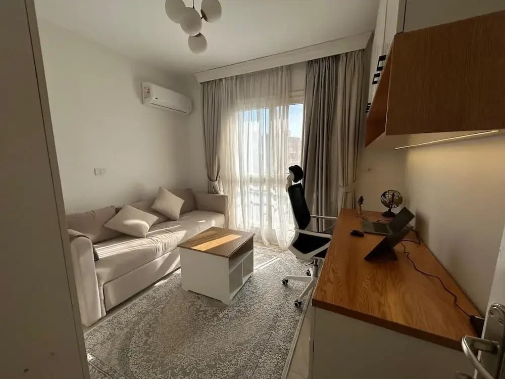 Cozy Retreat in Madinty & Work-Station - photo 12