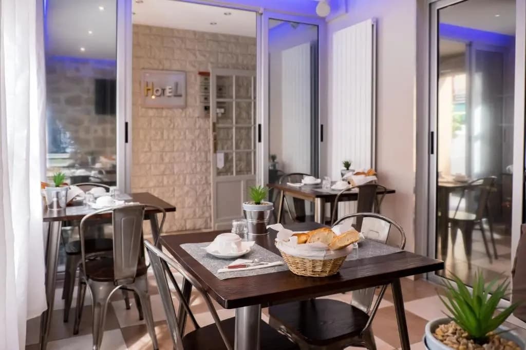 Hotel Nation Montmartre - photo 8