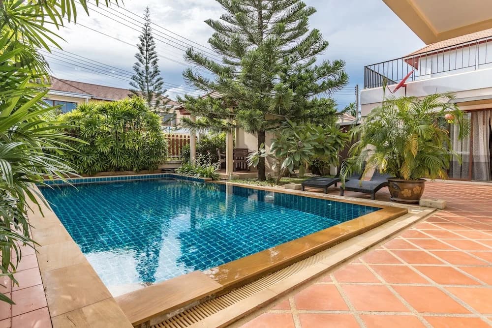East villa 2 - photo 10