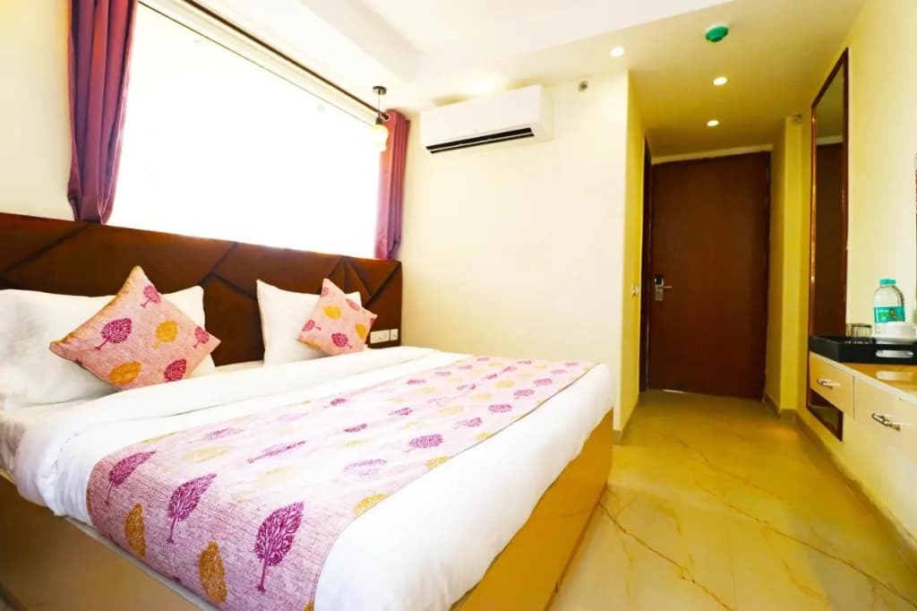 Hotel Leo Saffron - photo 40