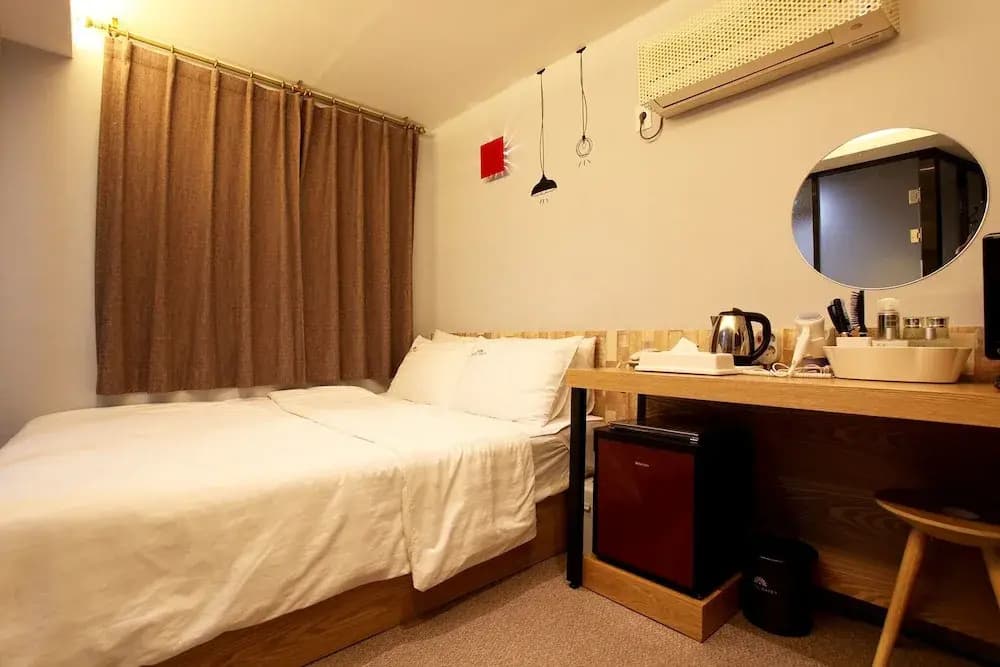 Sinchon Localfriends Hotel - photo 4