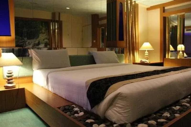 Ratchada Resort & Spa - photo 6