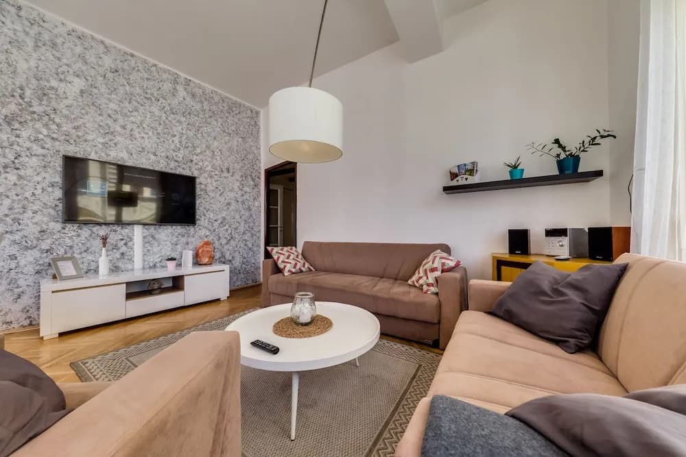 Prague city center apartment - photo 14