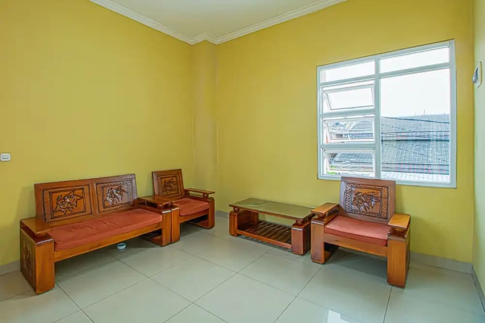 Indah Kost - photo 2
