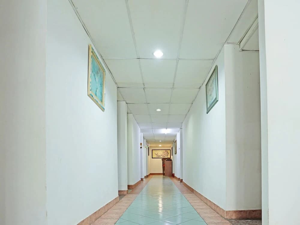 OYO 90598 Living House Co - photo 9