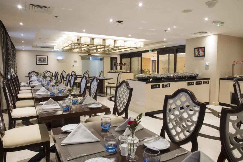 Coral Muscat Hotel & Apartment - photo 38