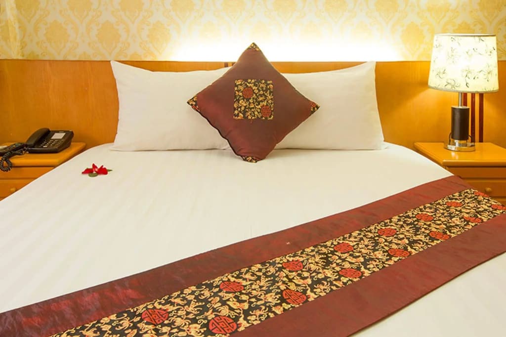 Hanoi Liliane Hotel and Travel - photo 2