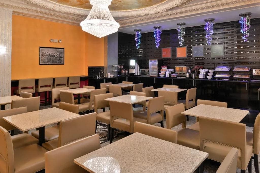Heritage Hotel - photo 17