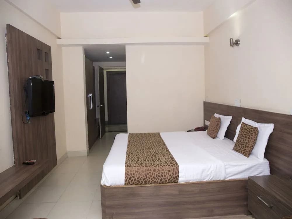 OYO 8109 Hotel Basera - photo 3
