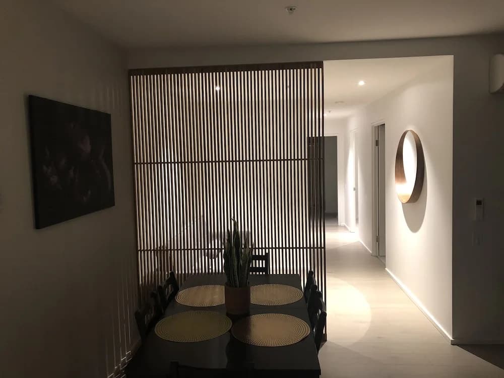 Stylish Apartment with Harbour Views - photo 7