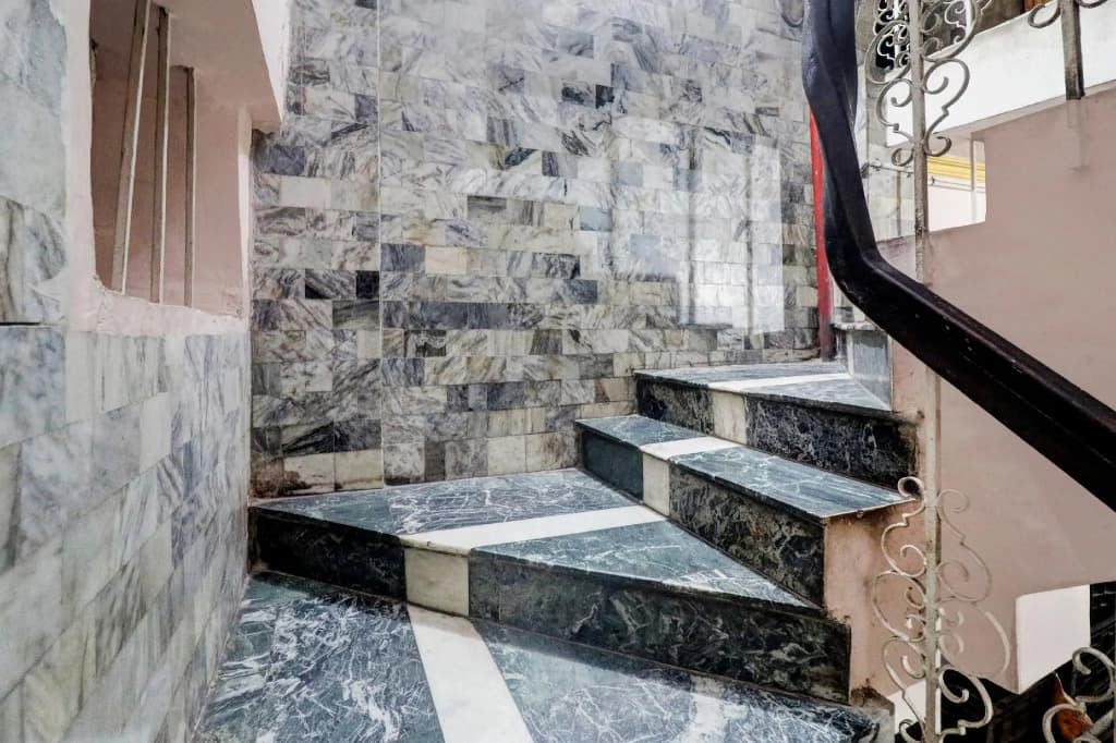 OYO 82131 Sahani Guest House - photo 3