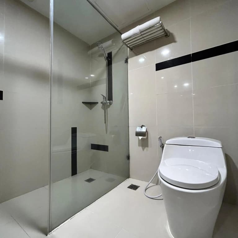 Hotel Orchardz Jayakarta - photo 33