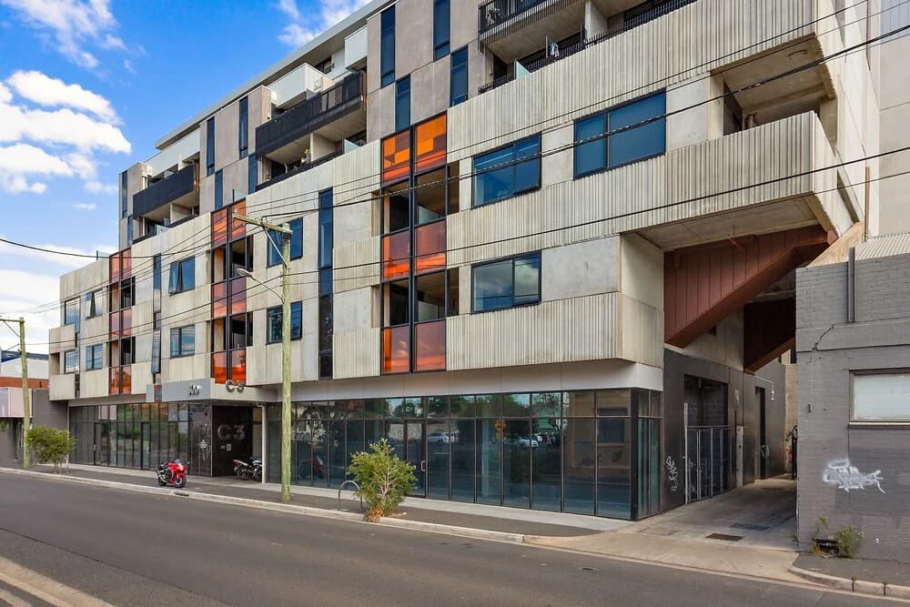 BRUNSWICK Stylish Space with Parking + Netflix - main photo