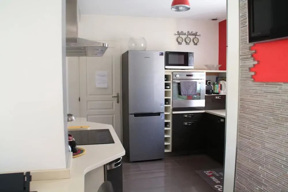 Villa With 4 Bedrooms in Nice, With Wonderful Mountain View, Private P - photo 11