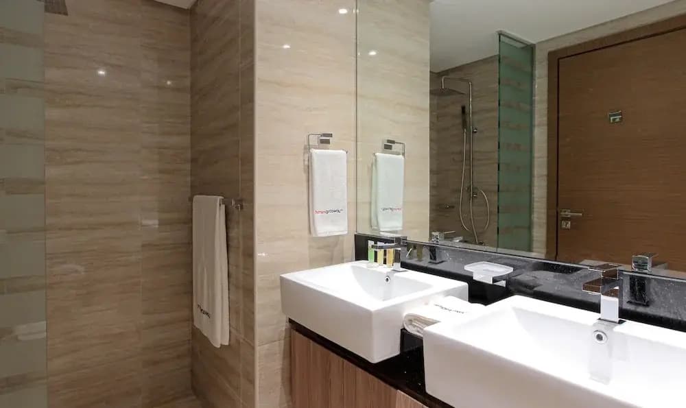 Spacious 1BR Apt Designed by Missoni - photo 6
