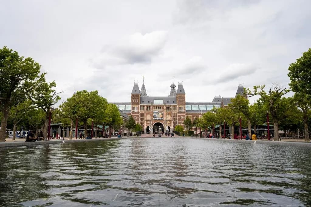PREMIER SUITES PLUS Amsterdam - photo 11
