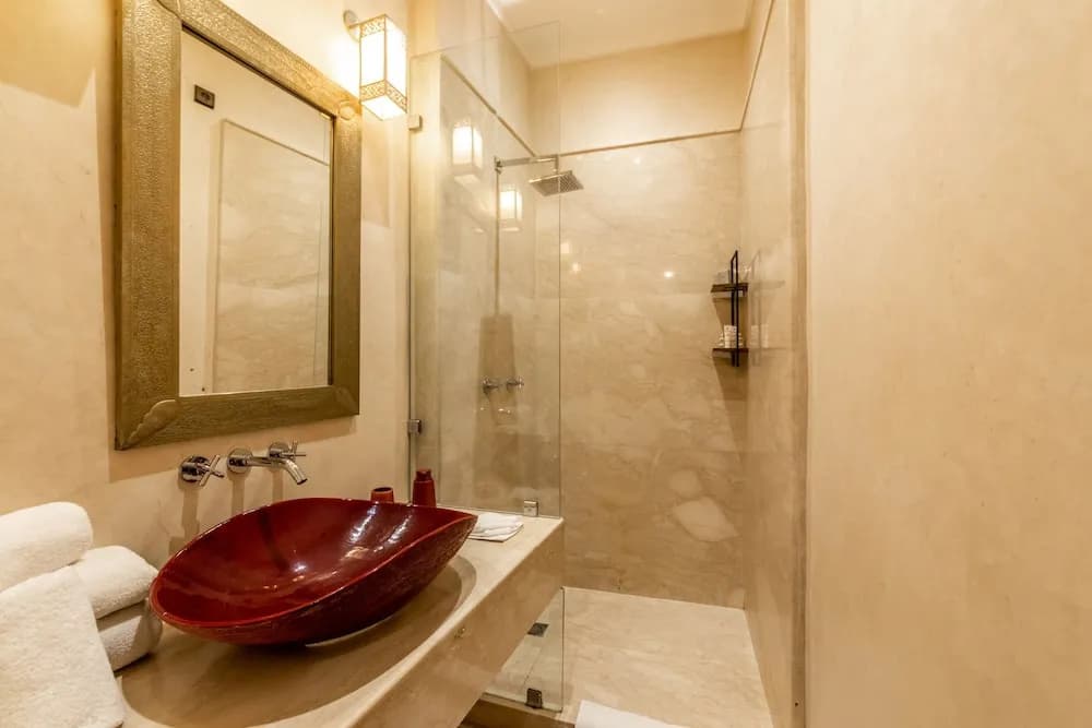 Riad Tahili - photo 8