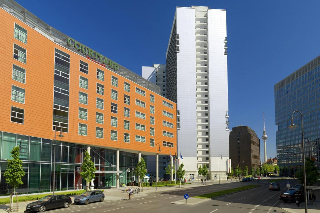 Courtyard by Marriott Berlin City Center - photo 1