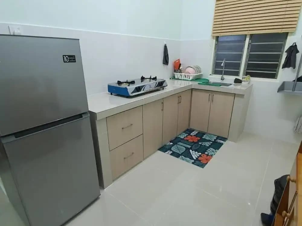 Hotel Ali Imran - photo 18