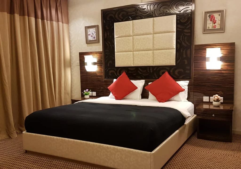 White Moon Residence - photo 4