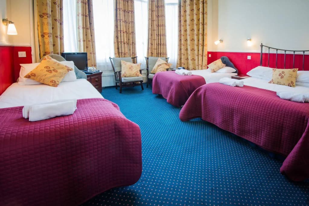 Strathallan Guest House - photo 11