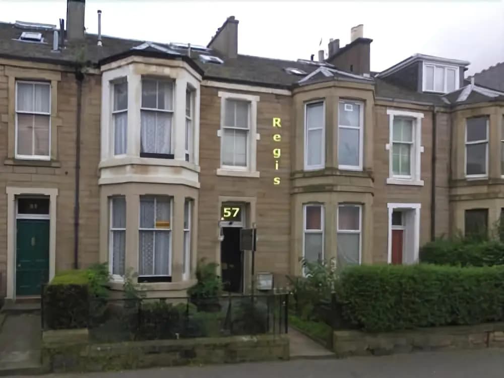 Regis Guest House - photo 1