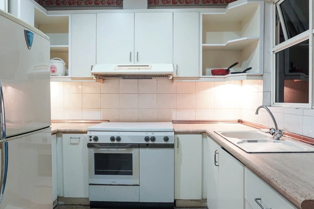 Spacious and Elegant 2BR @ Kedoya Elok Apartment - photo 16