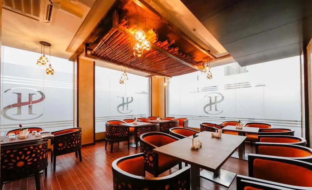 Sh Hotel - photo 21