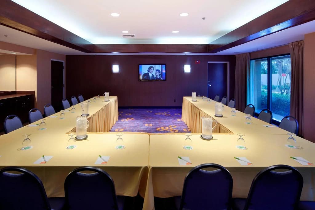 Courtyard by Marriott Orlando East/UCF Area - photo 21