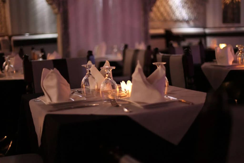 Broadway Hotel - photo 21