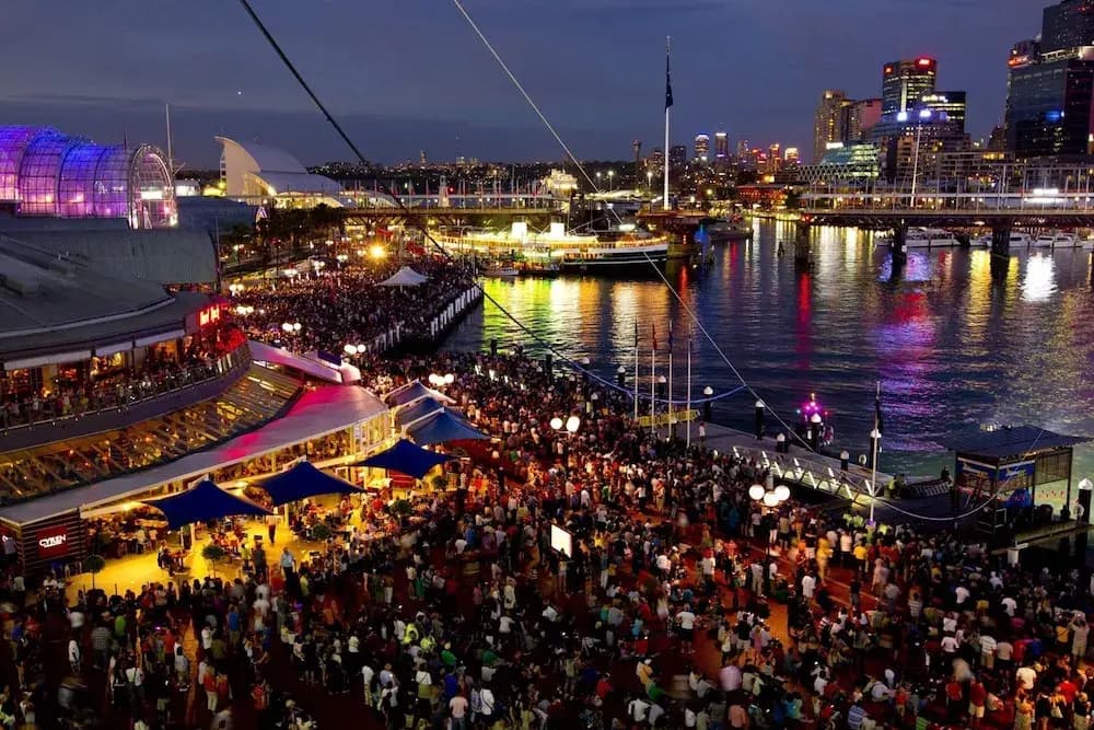 Thriving City Location, Dining hub Near CBD - photo 9