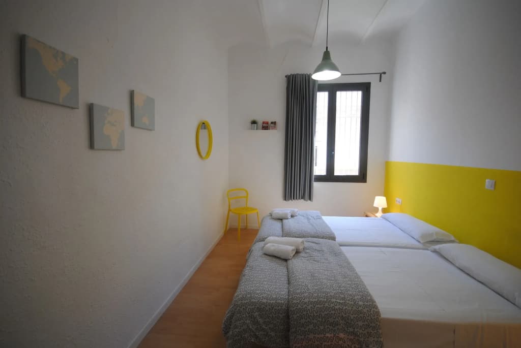 Bed & Bike Hostel Barcelona - photo 5
