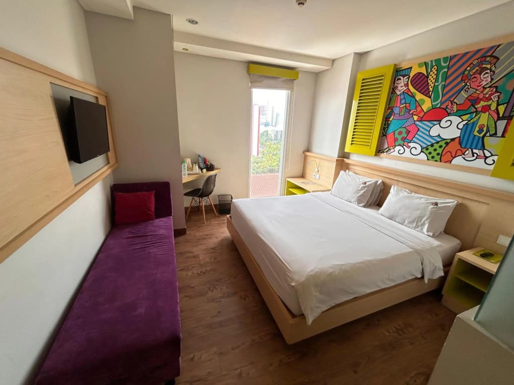 MaxOneHotels.com @ Kramat - photo 2