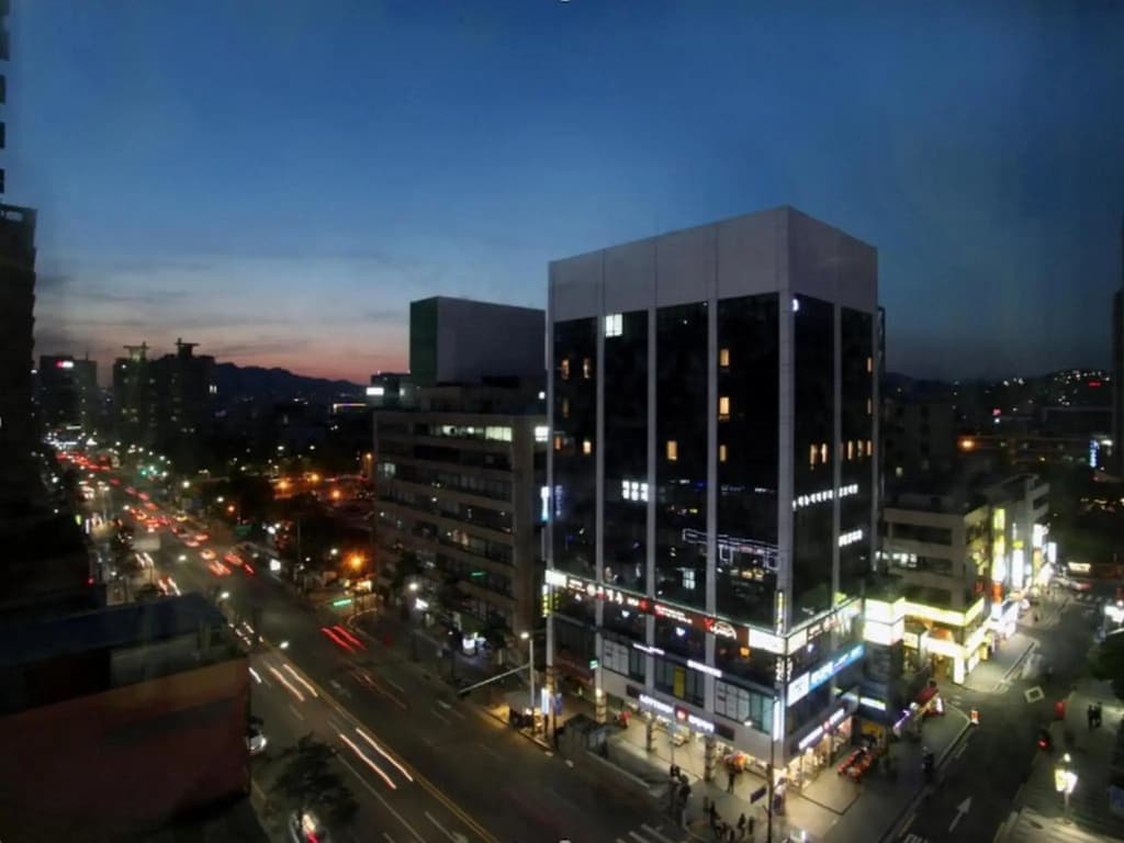 KSTAR Metro Hotel - photo 21