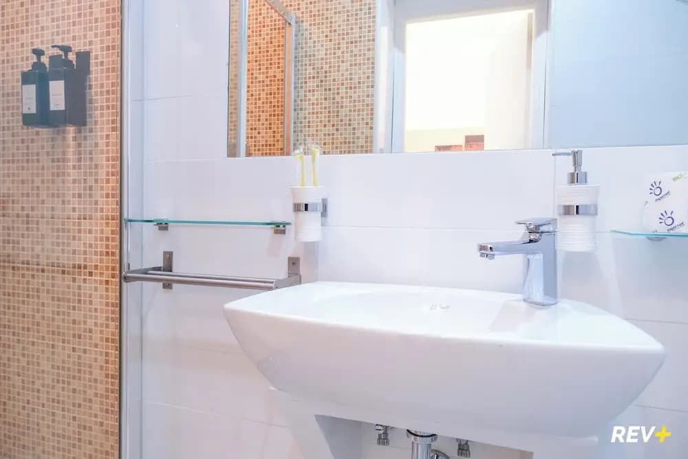 Viale Giulio Cesare Guest House - photo 26
