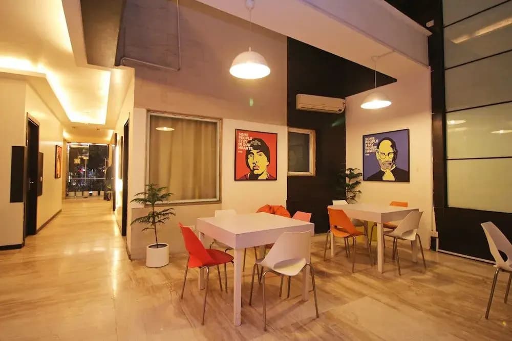 OYO Flagship 504 Greater Kailash - photo 18