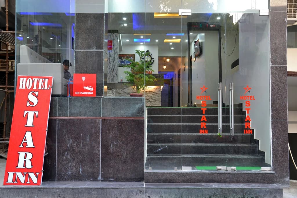 Airport Hotel Star Inn - photo 9