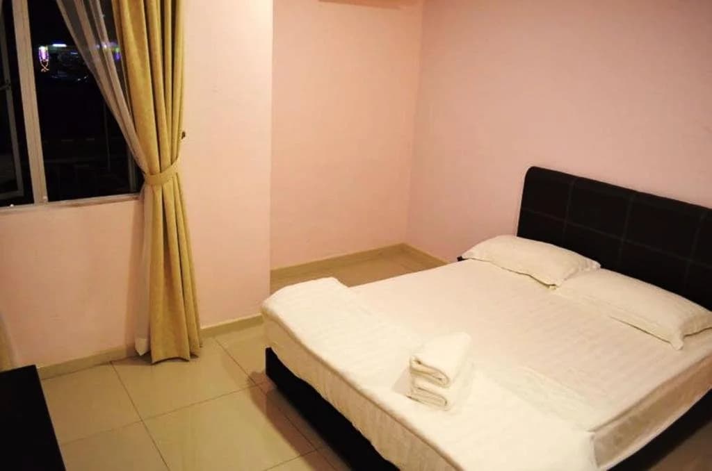 OYO 44103 8 Hotel - photo 5
