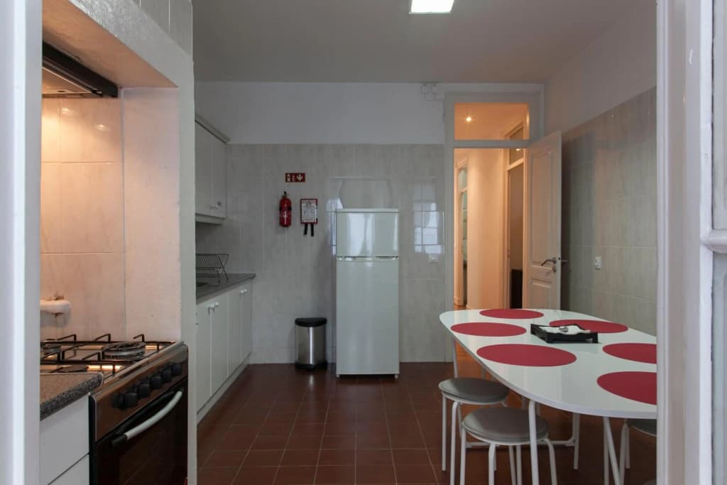 Lisbon Apartment - photo 20