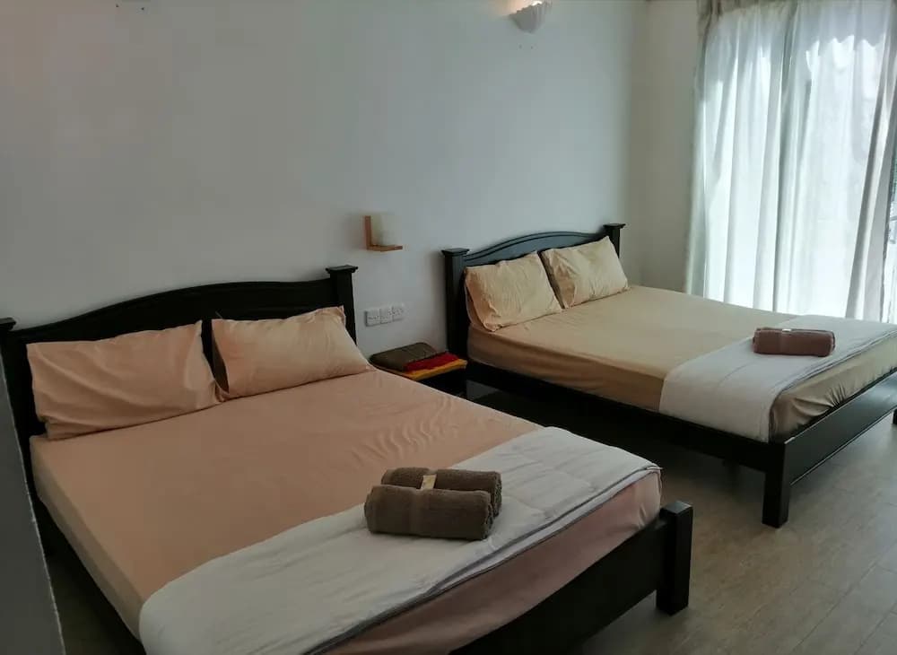 Empire Hotels & Resorts - photo 3