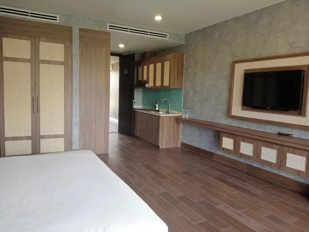 Gold Riverside Apartment & Villa - photo 4