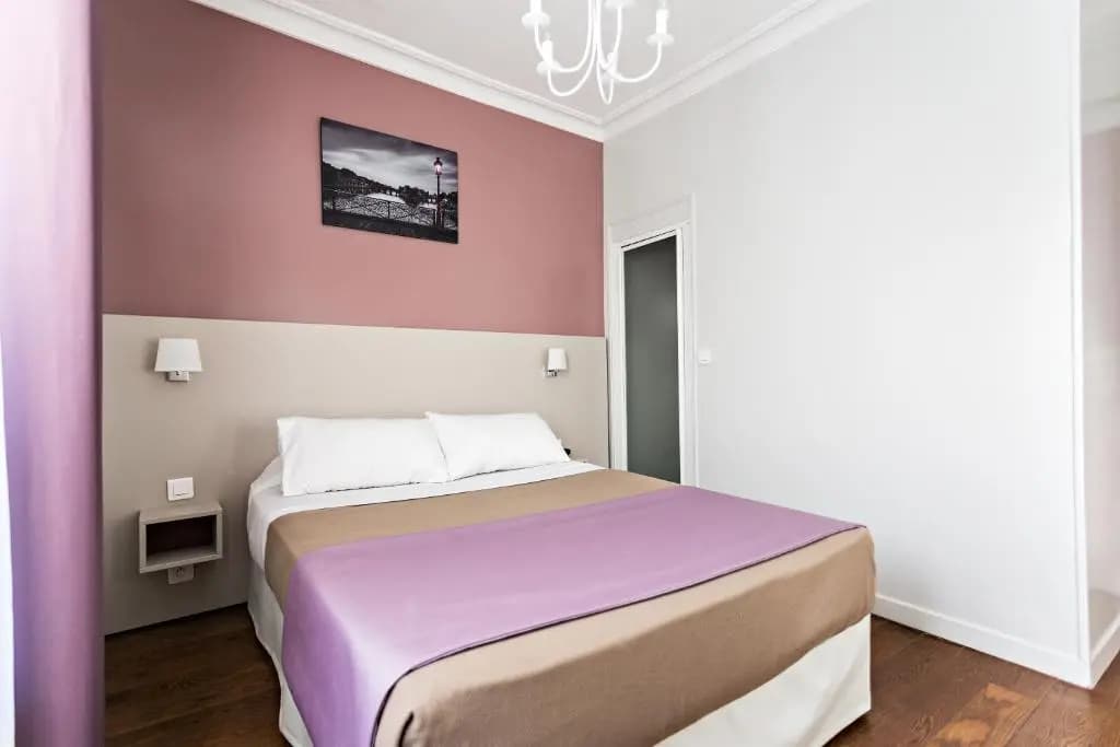 Modern Hotel - photo 5