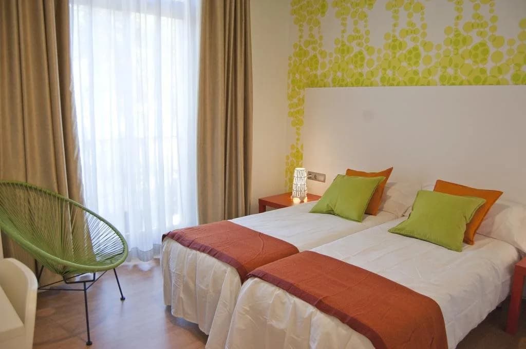 The Hotel 592 - photo 5