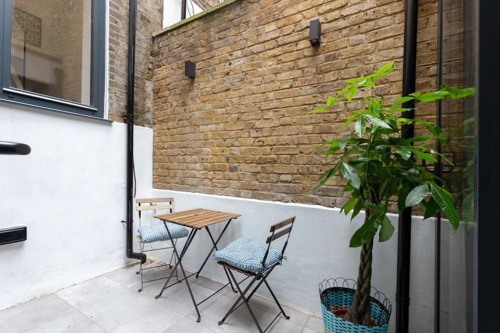 3Bdr House With Patio By The Residences - photo 14