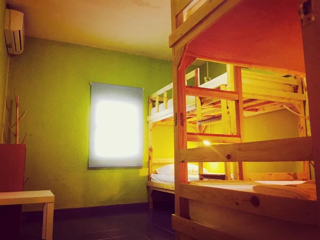Tree Hostel Bangkok - photo 3