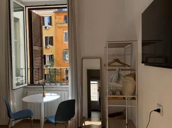 Flat 7 Rome - photo 3