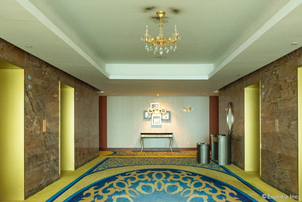 Grand Plaza Hotel Hanoi - photo 15