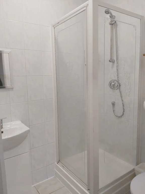 Abbey Point Hotel - photo 8