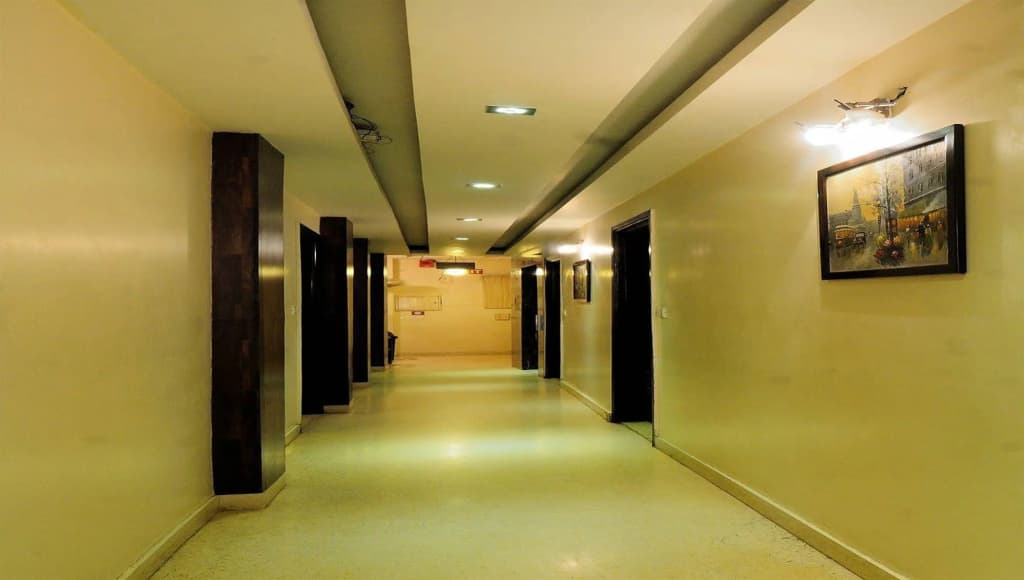Hotel Aman International at New Delhi Station - photo 16
